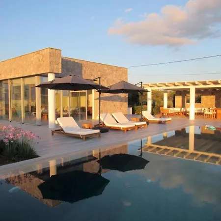 Villa Ola Kala - Private Pool - Walking Distance To *