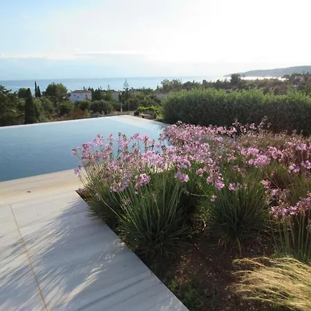 Ola Kala - Private Pool - Walking Distance To *